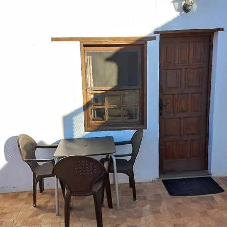 Encantadora Casita Con Molino Y Piscina Hébergement de vacances *