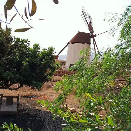 Encantadora Casita Con Molino Y Piscina Feriehus